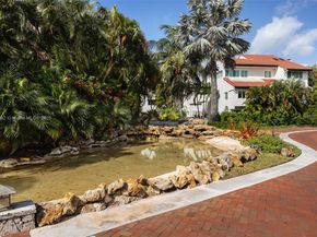 2000 S Bayshore Dr 4, Coconut Grove FL 33133