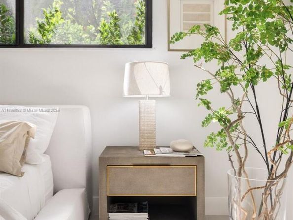 2000 S Bayshore Dr 4, Coconut Grove FL 33133