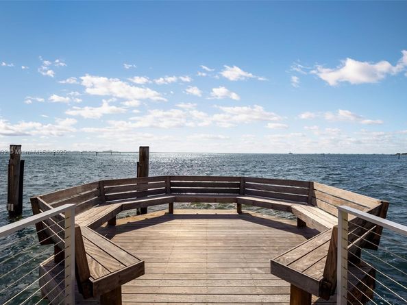 2000 S Bayshore Dr 4, Coconut Grove FL 33133