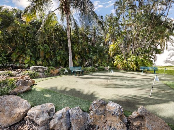 2000 S Bayshore Dr 4, Coconut Grove FL 33133