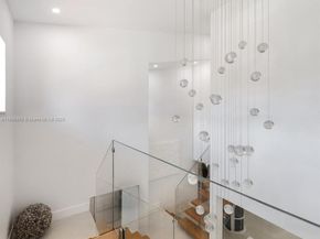 2000 S Bayshore Dr 4, Coconut Grove FL 33133