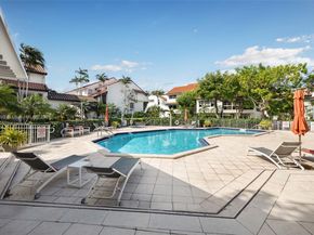 2000 S Bayshore Dr 4, Coconut Grove FL 33133