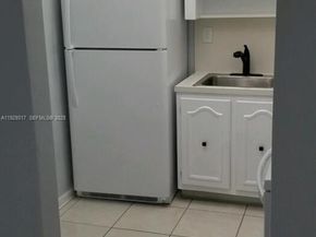 1400 NE 57th St 205, Fort Lauderdale FL 33334