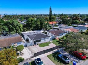 35 SW 63rd Ct, Miami FL 33144