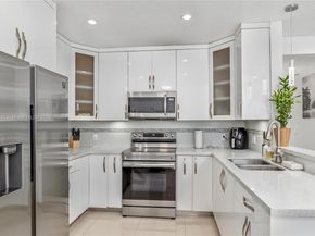 35 SW 63rd Ct, Miami FL 33144