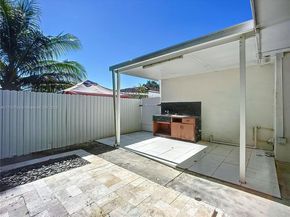 35 SW 63rd Ct, Miami FL 33144