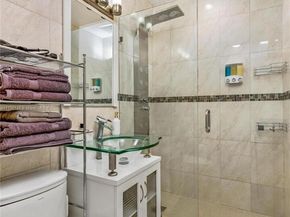 35 SW 63rd Ct, Miami FL 33144