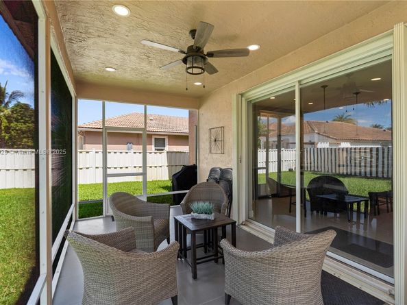 13374 NW 13th St, Pembroke Pines FL 33028