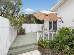 10230 SW 130th Ave, Miami FL 33186