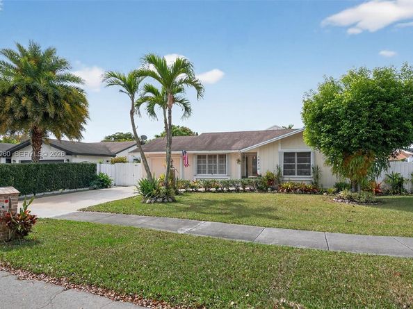 10230 SW 130th Ave, Miami FL 33186