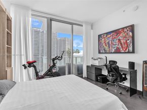 200 Biscayne Boulevard Way 4408, Miami FL 33131