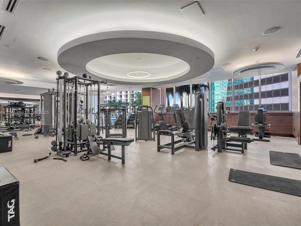 200 Biscayne Boulevard Way 4408, Miami FL 33131