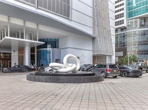 200 Biscayne Boulevard Way 4408, Miami FL 33131