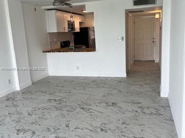 114 Royal Park Dr 4A, Oakland Park FL 33309