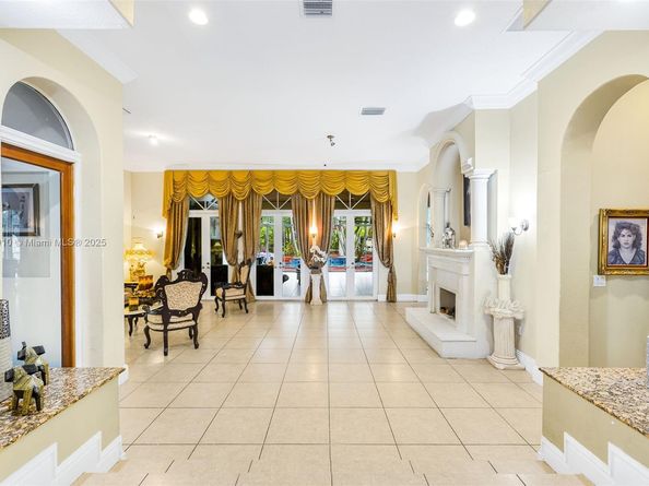 7761 SW 122 ave, Miami FL 33183