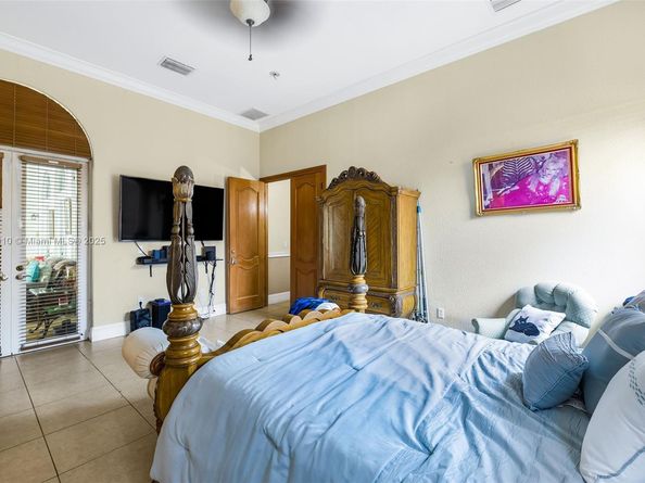 7761 SW 122 ave, Miami FL 33183