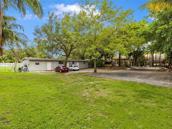 7761 SW 122 ave, Miami FL 33183