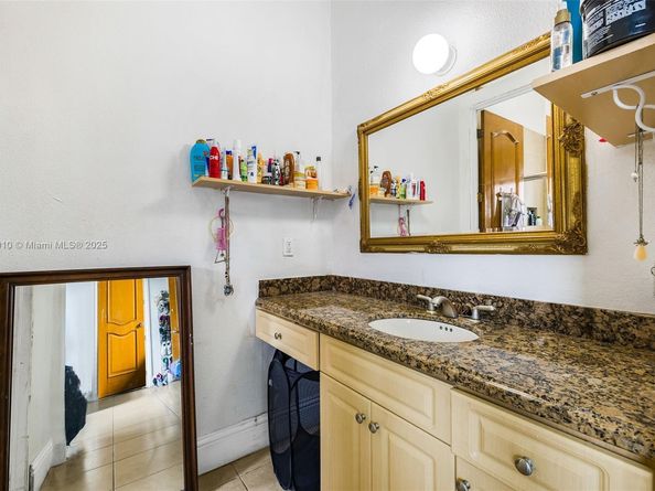7761 SW 122 ave, Miami FL 33183