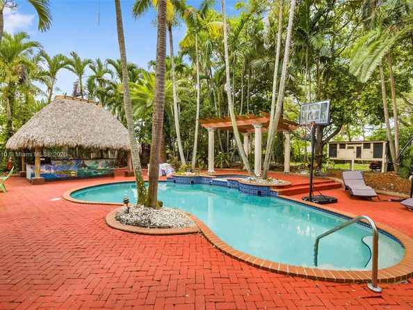 7761 SW 122 ave, Miami FL 33183