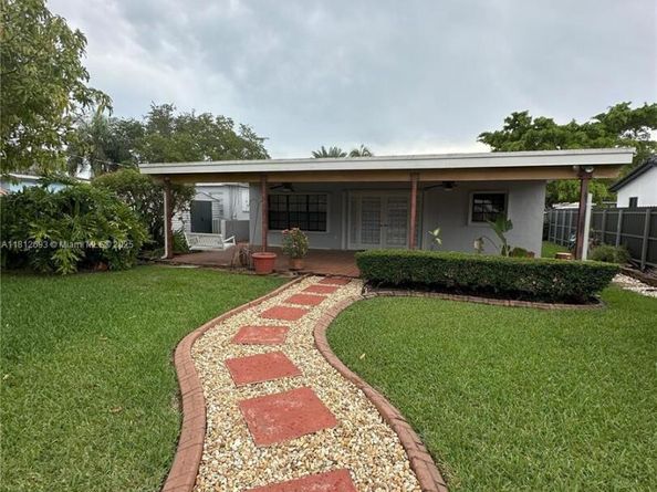 8331 SW 38th St, Miami FL 33155