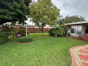 8331 SW 38th St, Miami FL 33155