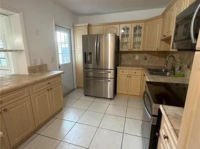 8331 SW 38th St, Miami FL 33155