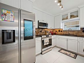 1463 NW 48th Ave, Coconut Creek FL 33063