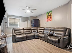1463 NW 48th Ave, Coconut Creek FL 33063
