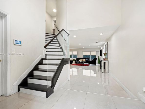 1463 NW 48th Ave, Coconut Creek FL 33063