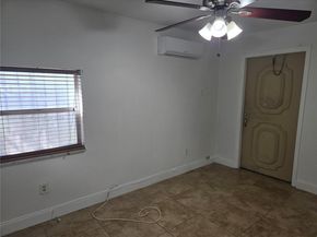 961 E 32nd St, Hialeah FL 33013