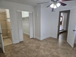 961 E 32nd St, Hialeah FL 33013