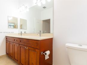 4638 NW 59th St, Tamarac FL 33319