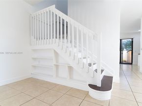 4638 NW 59th St, Tamarac FL 33319