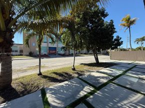 6700 NW 5th Ave, Miami FL 33150