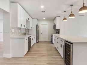 5713 NE 17th Ter, Fort Lauderdale FL 33334