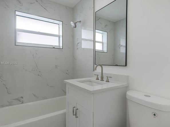 5713 NE 17th Ter, Fort Lauderdale FL 33334