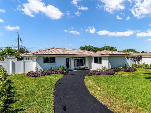 5713 NE 17th Ter, Fort Lauderdale FL 33334