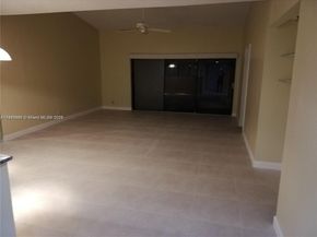 6985 NW 29th Ln, Fort Lauderdale FL 33309