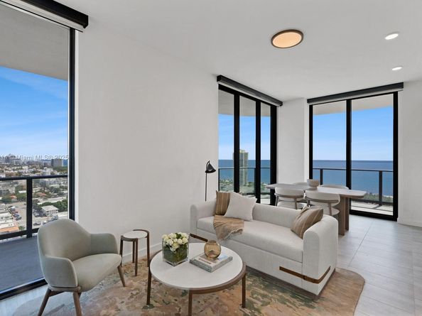 580 72 St 2101, Miami Beach FL 33141