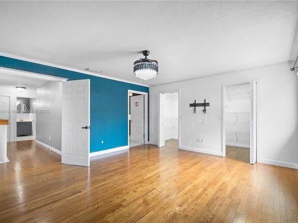9701 SW 16th St, Pembroke Pines FL 33025