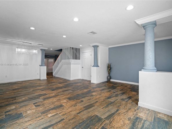 9701 SW 16th St, Pembroke Pines FL 33025