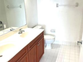 36 NW 6th Ave TS1, Miami FL 33128