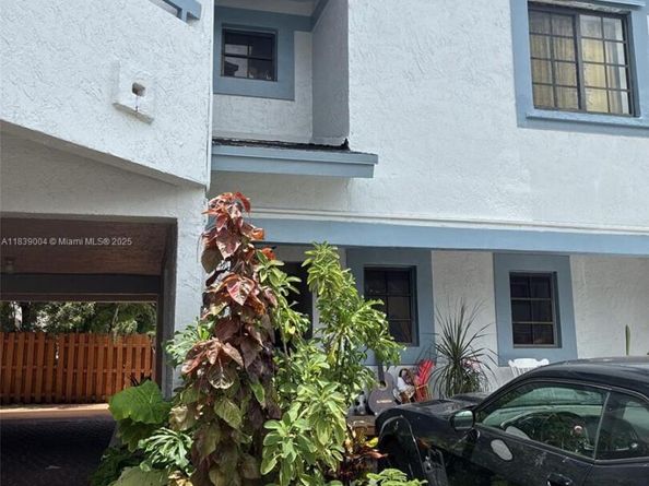 1501 SW 122nd Ave 26, Miami FL 33184
