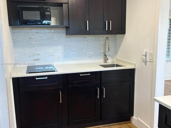 5790 SW 5th St, Miami FL 33144