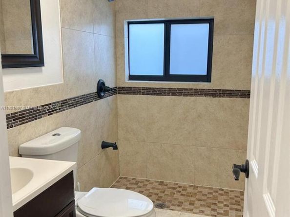 5790 SW 5th St, Miami FL 33144