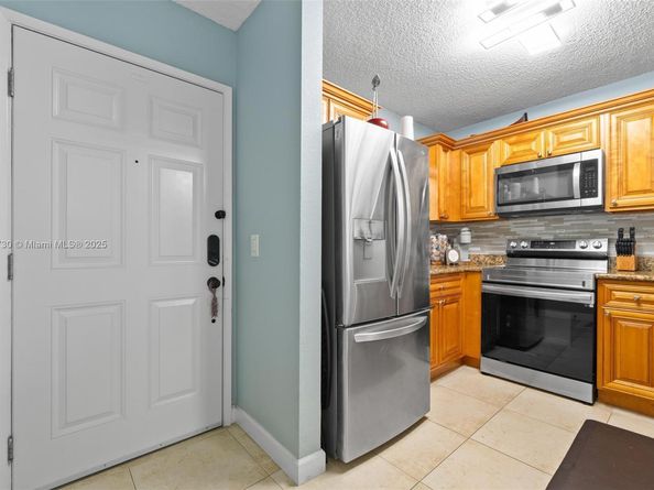1540 Windorah Way D, West Palm Beach FL 33411