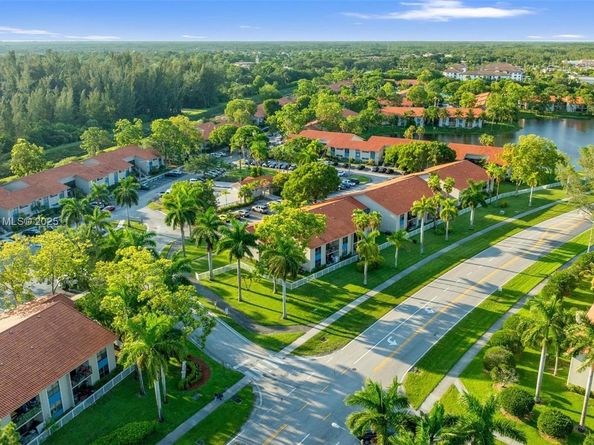 1540 Windorah Way D, West Palm Beach FL 33411