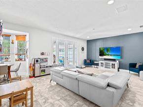 773 Verona Lake Dr, Weston FL 33326