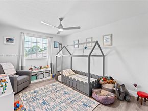 773 Verona Lake Dr, Weston FL 33326