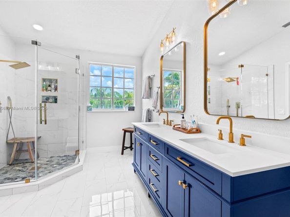 773 Verona Lake Dr, Weston FL 33326